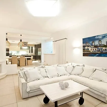 Vila Luxury Villa Panormos Beach *